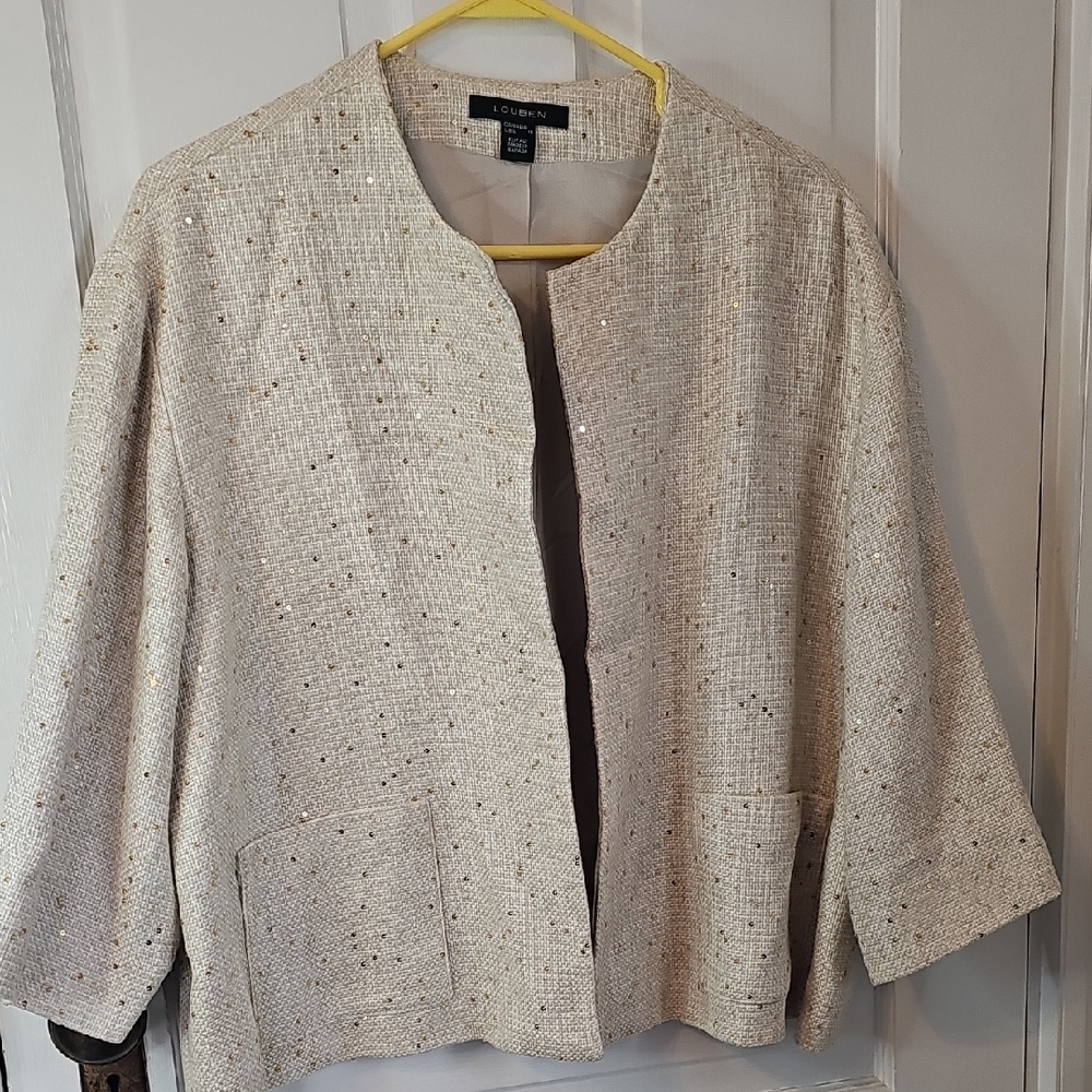 Elegant Beige Textured Blazer